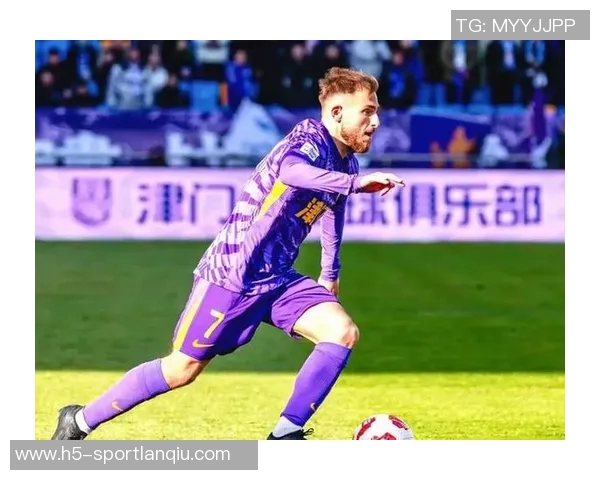 26岁前津门虎前锋阿代米正式加盟深圳新鹏城开启新篇章